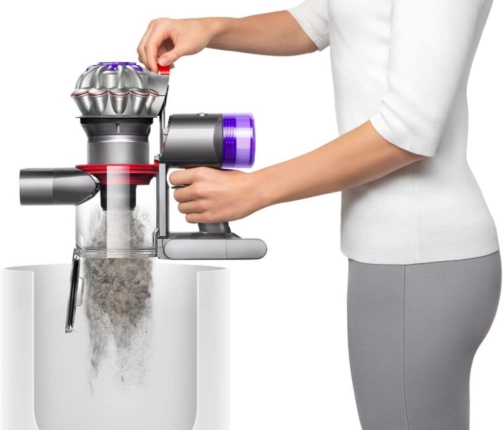 1777399349_Aspirateur-balai-sans-fil-silencieux-Dyson-V8-Advanced-leger-et-polyvalent.jpg