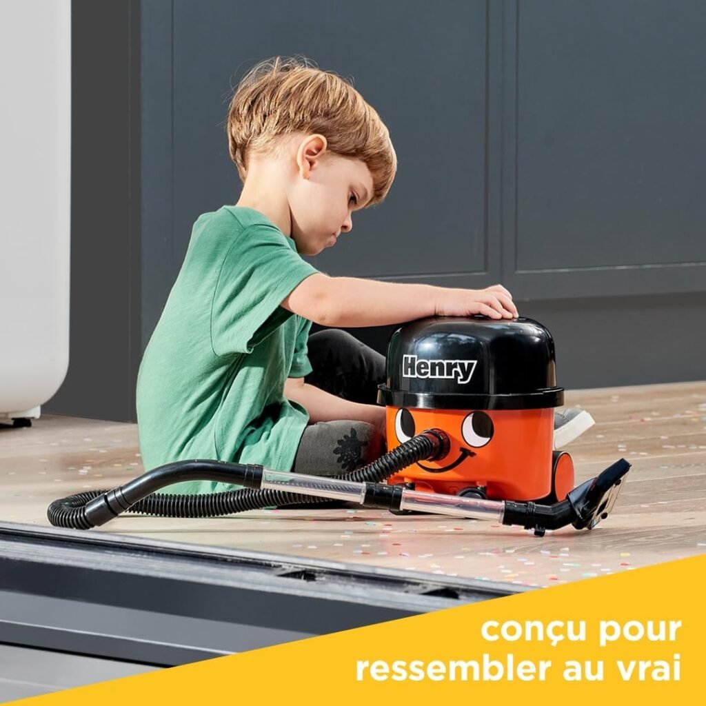 1777722405_Aspirateur-Henry-enfant-Casdon-jouet-fonctionnel-avec-legere-aspiration.jpg