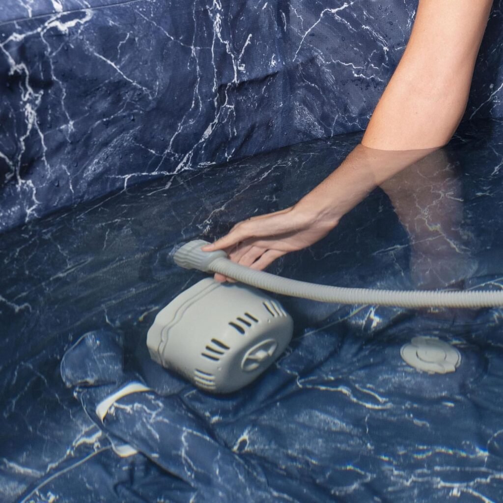 1777745553_Aspirateur-de-spa-Bestway-Underwater-pratique-pour-lentretien-cible.jpg