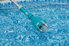Aspirateur de spa sans fil Bestway Aquatech pour petits bassins